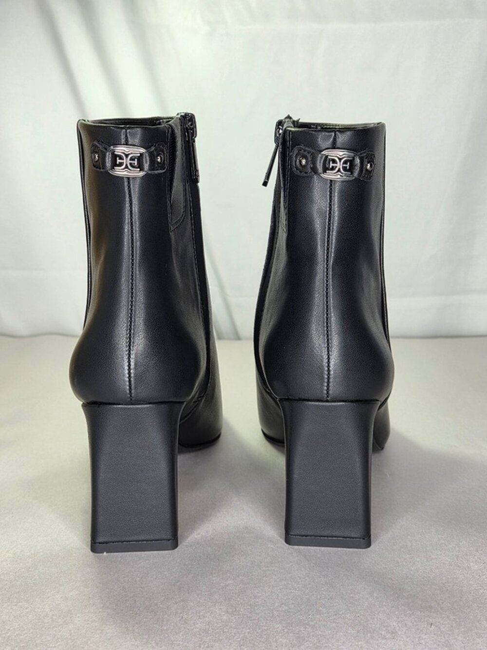 Sam Edelman Saige Zipper Leather Booties Black 7 - Picture 4 of 6